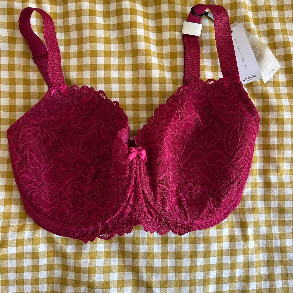 Change Lingerie - Florence Women's Lace Bra - Deep Red